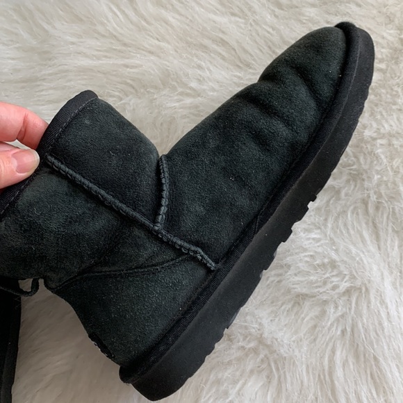 UGG | Ankle mini  boot in black,9 - Picture 12 of 13